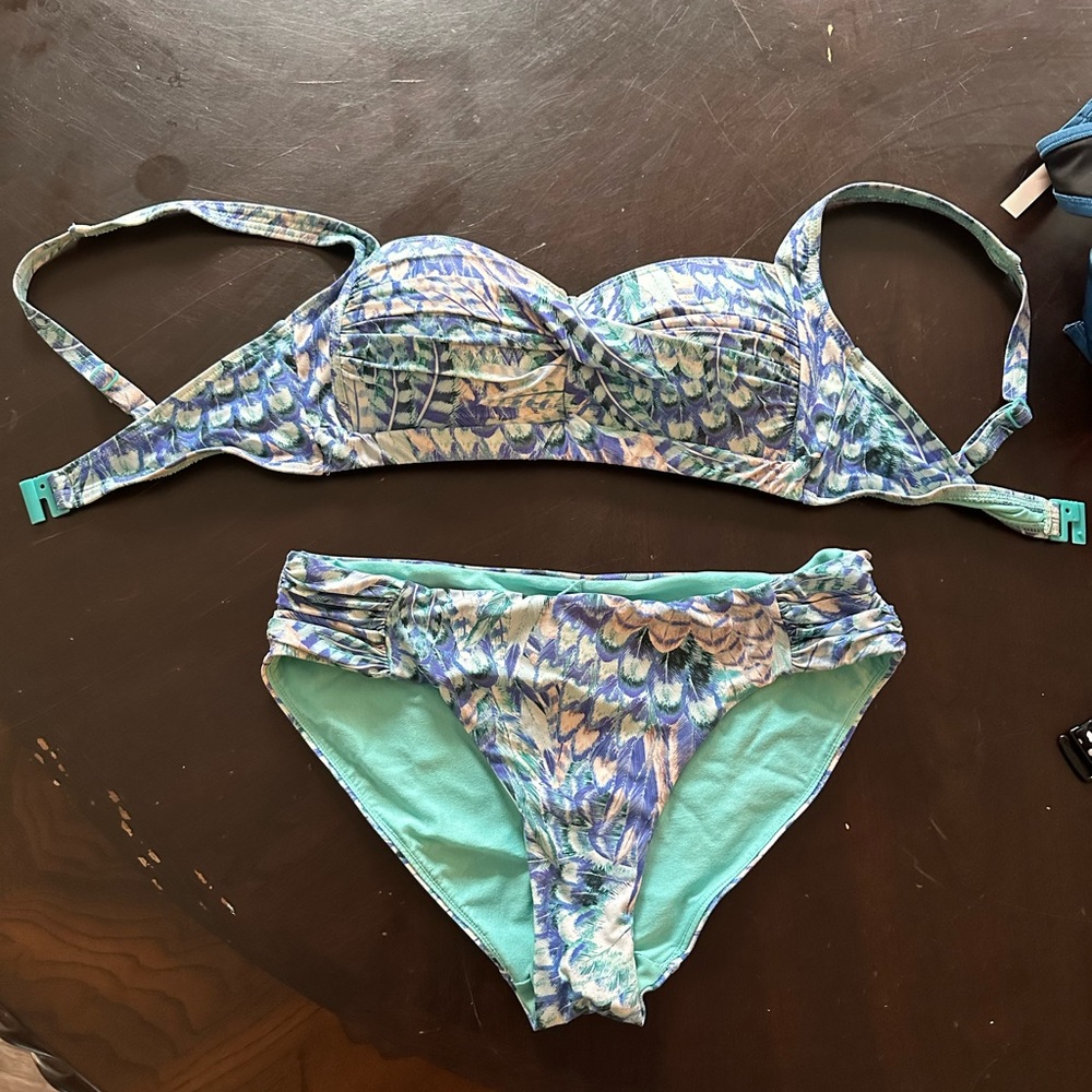 Niptuck bikini